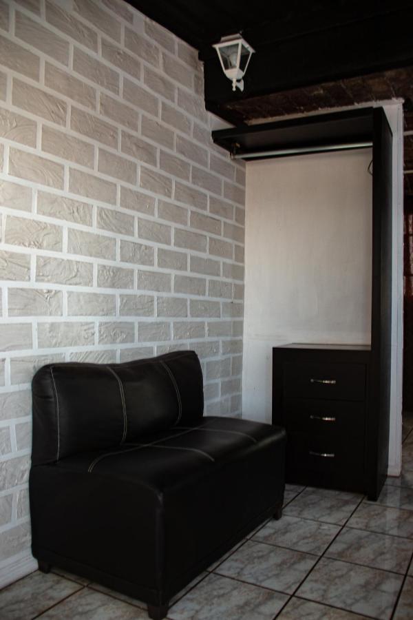 Hotel Boutique Charlotte Arandas Exterior photo